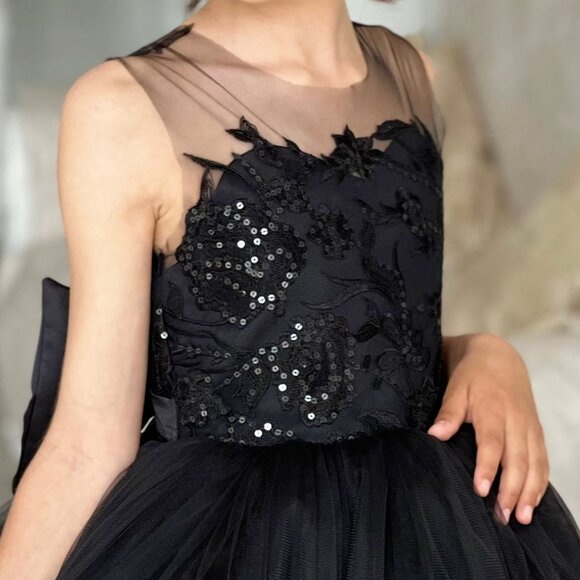 Black flower girl dress size 5 - Picture 2 of 7